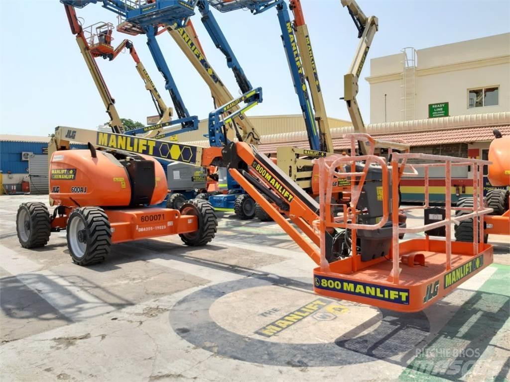 JLG 600AJ Gelenkteleskoparbeitsbühnen