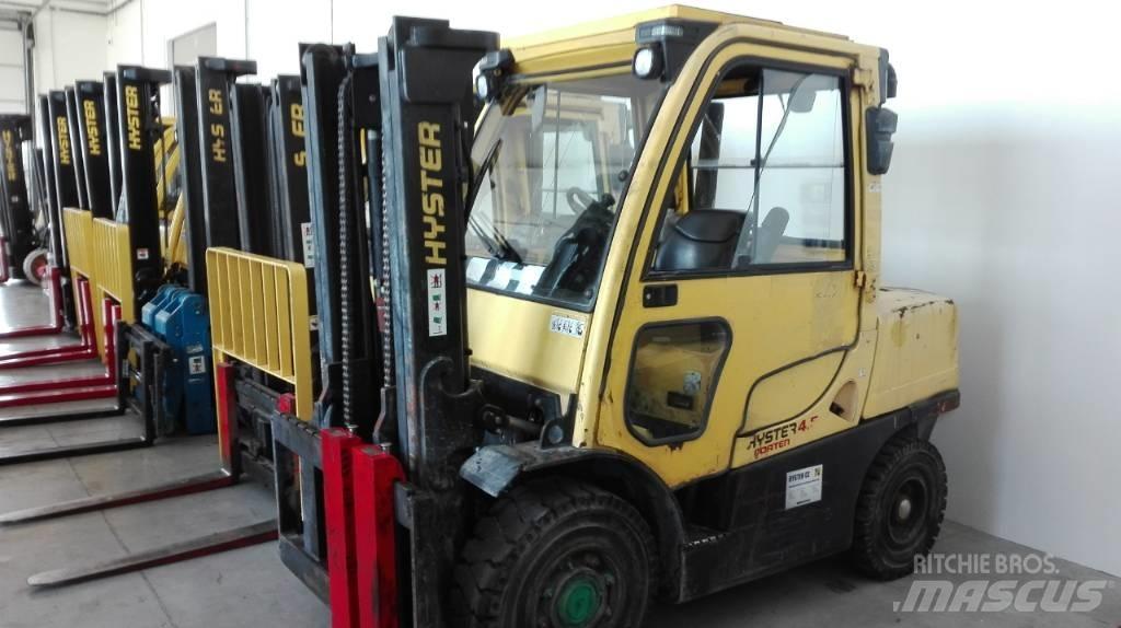 Hyster H4.5FTS Diesel Stapler