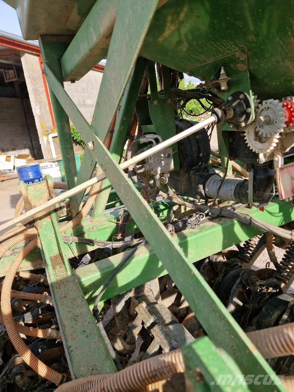 John Deere 750 A Drillmaschinenkombination