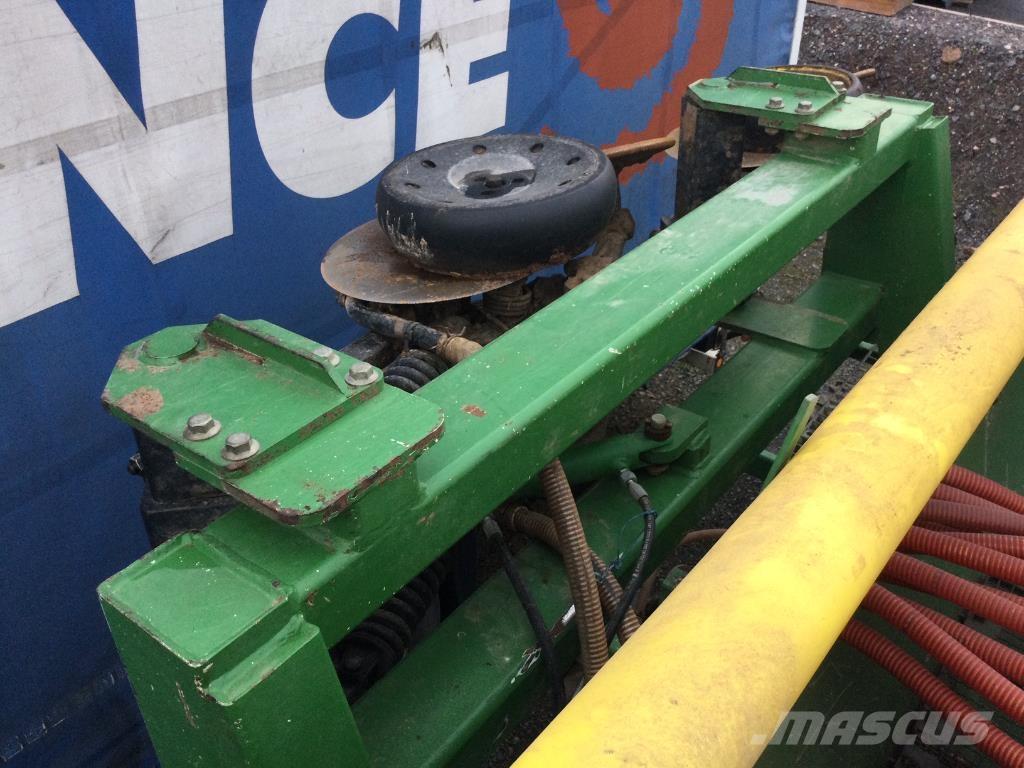 John Deere 750 A Drillmaschinenkombination