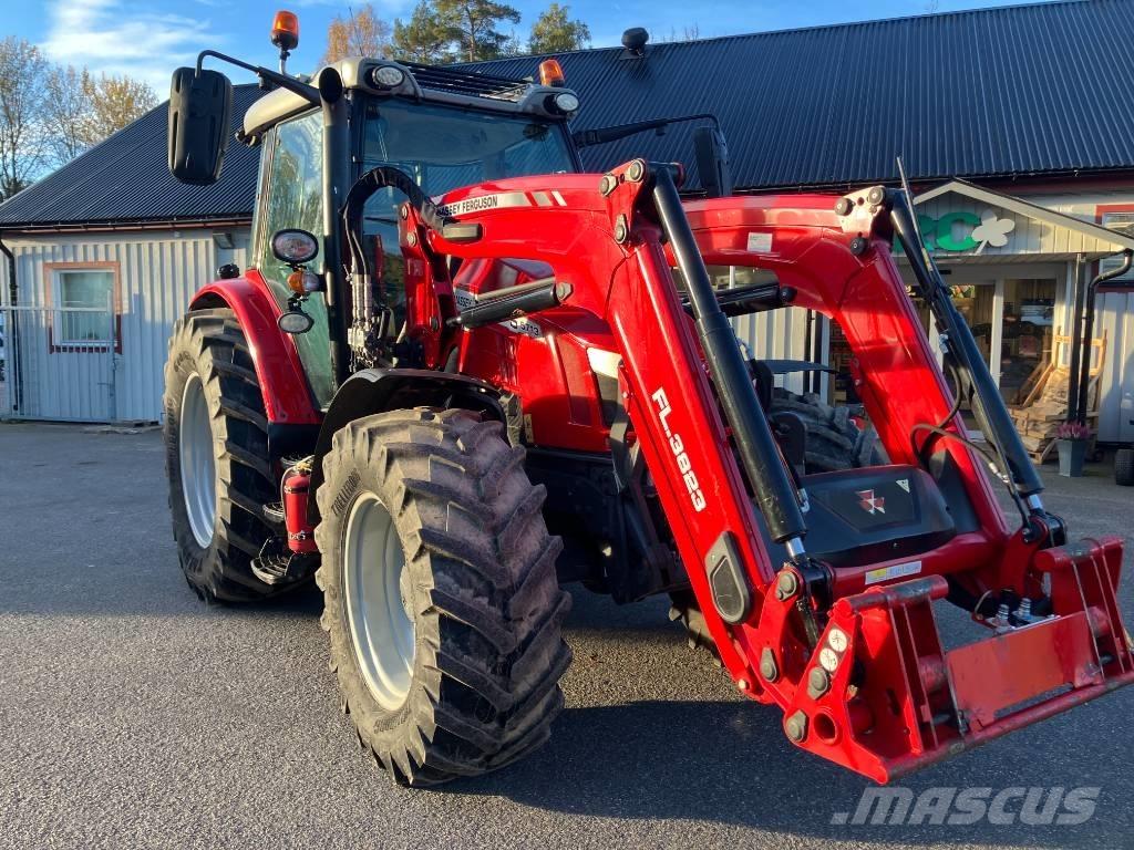 Massey Ferguson 5713 Traktoren