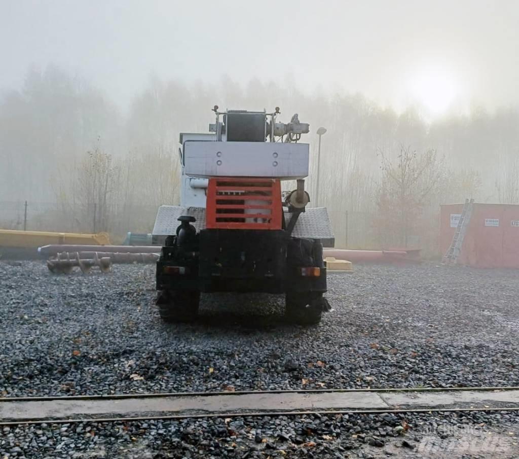 Grove RT 640S Andere Krane