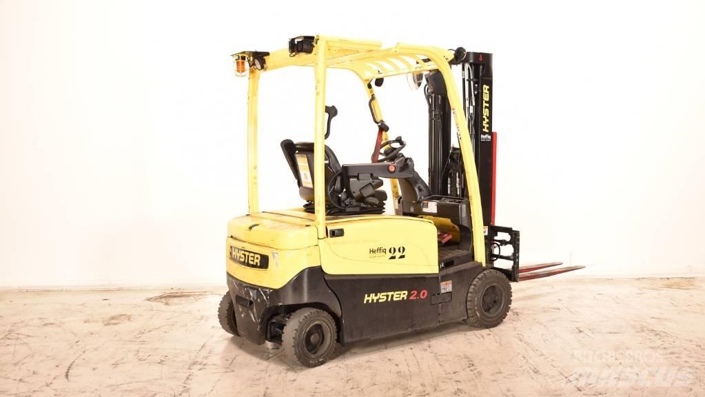 Hyster J 2.0 XN LWB Elektro Stapler