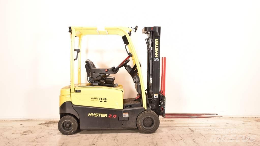 Hyster J 2.0 XN LWB Elektro Stapler