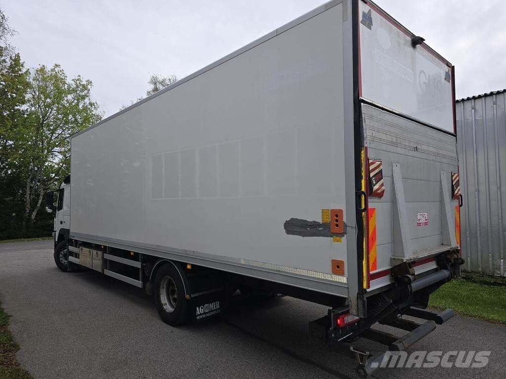 Volvo FM330 4X2 Kastenaufbau