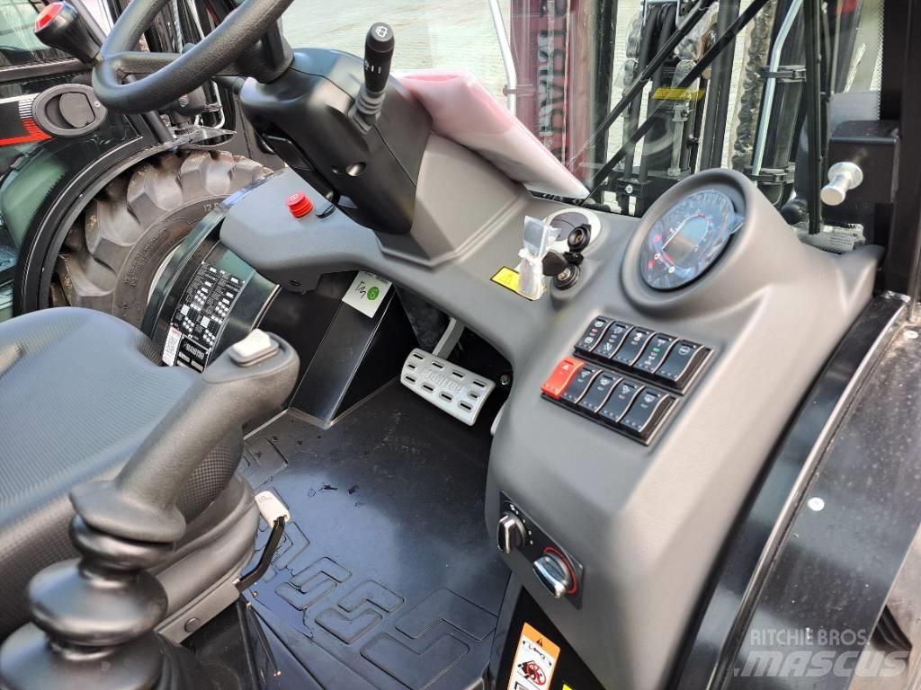 Manitou MC 25-4 Diesel Stapler