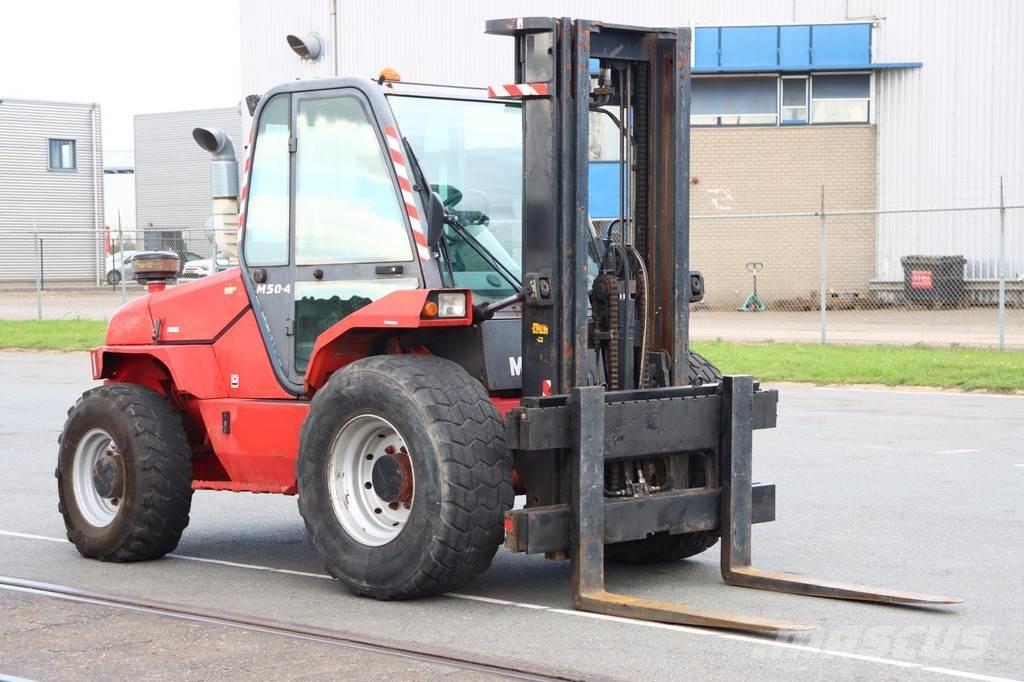 Manitou M50-4 Diesel Stapler