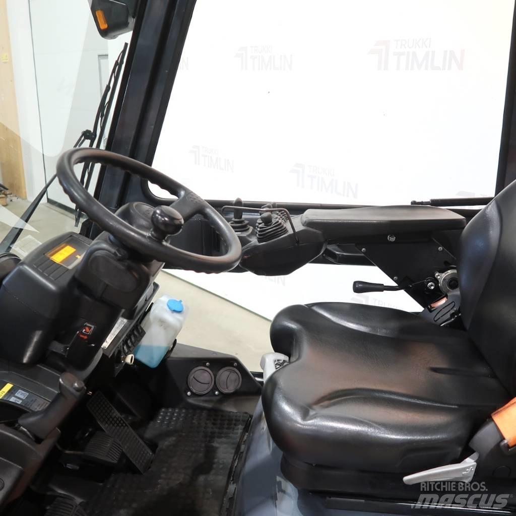 Toyota 02-7FG45 Gas Stapler
