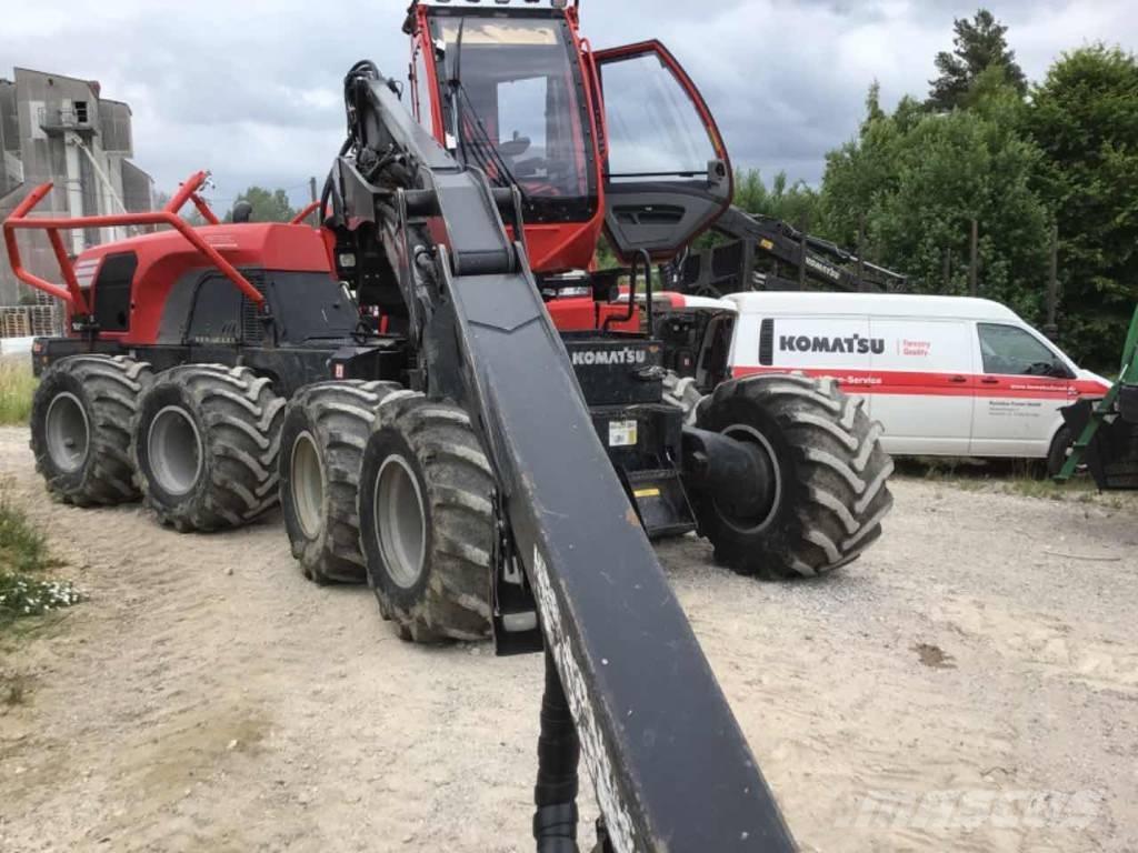 Komatsu 931 XC Harvester