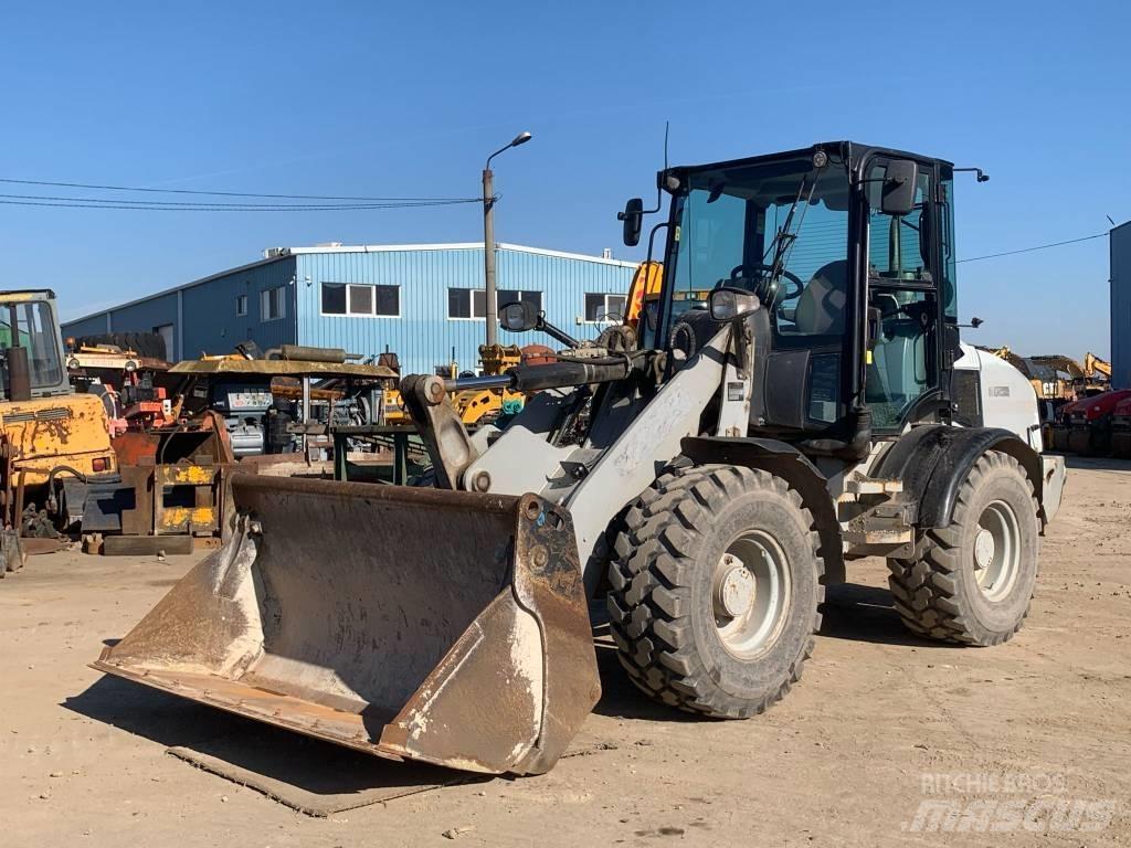 CAT 908H Radlader