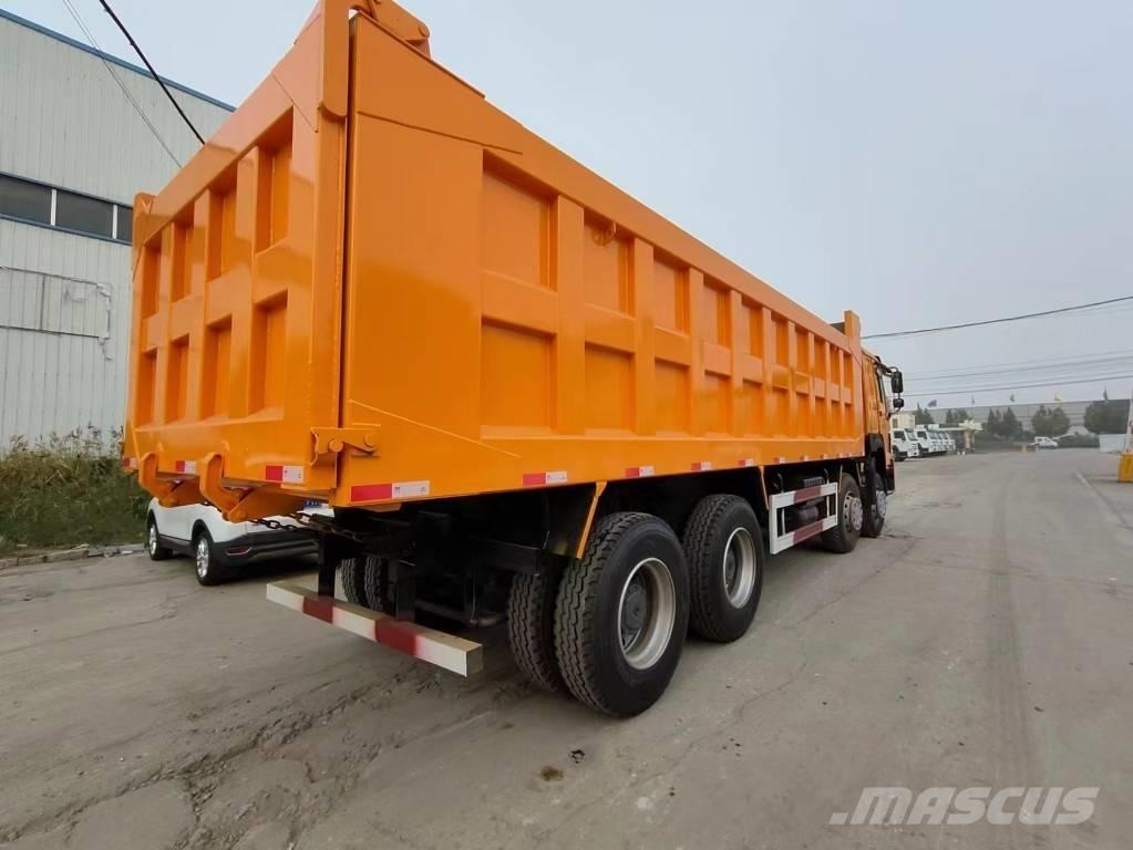 Howo 371 8x4 Kipper