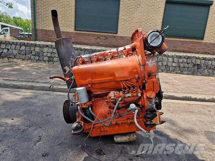  Engines F4L912 Transport Sonstige