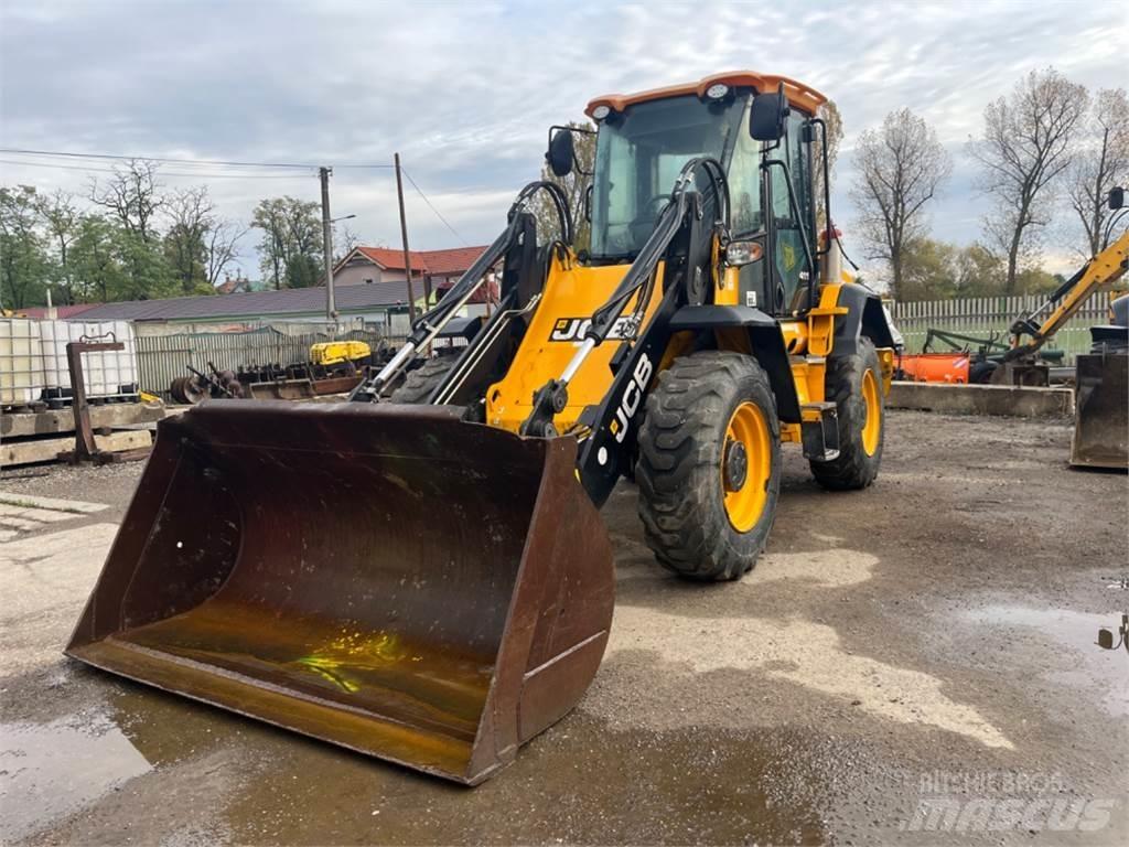 JCB 411 T4 Sonstige Baumaschinen