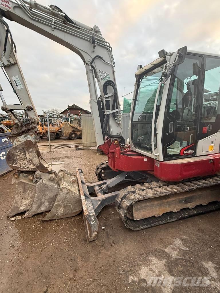 Takeuchi TB 257 FR Minibagger < 7t
