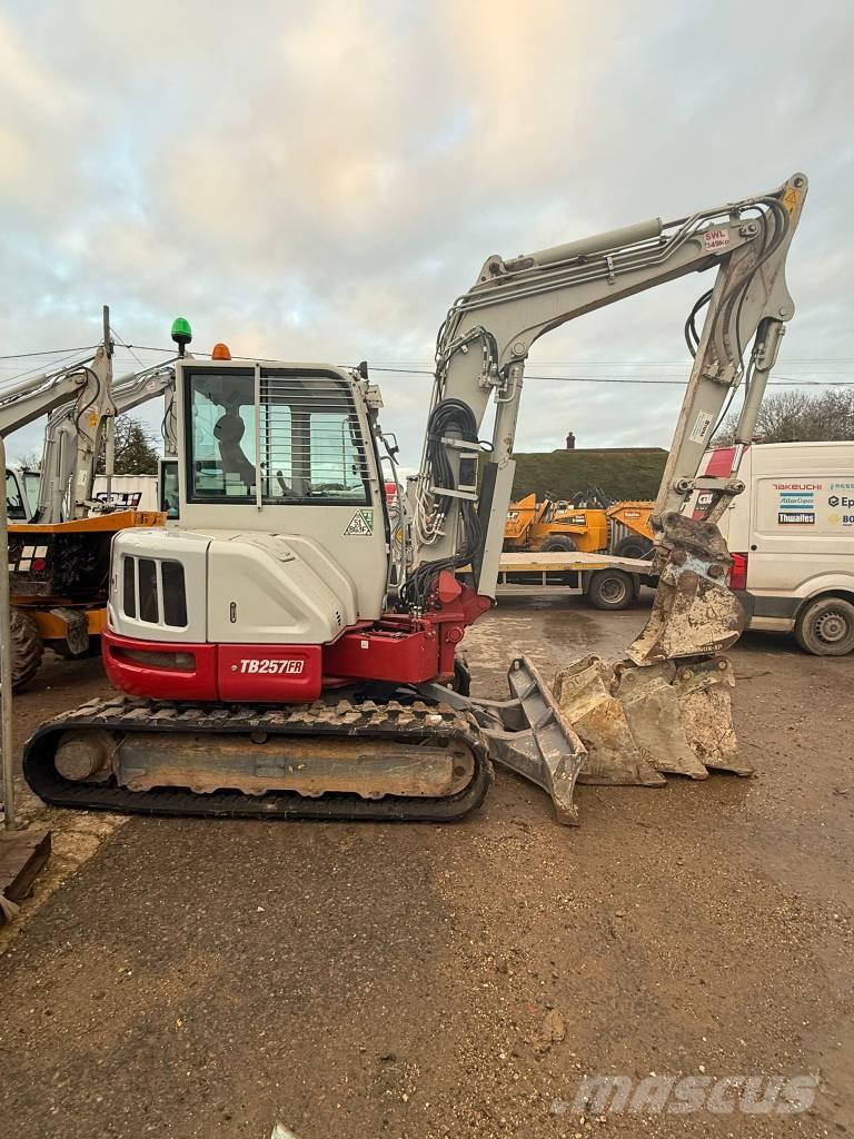 Takeuchi TB 257 FR Minibagger < 7t