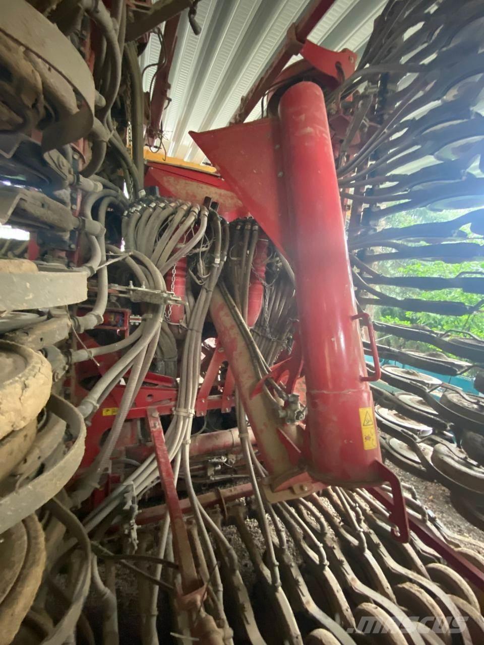 Horsch Pronto 9 DC Drillmaschinen