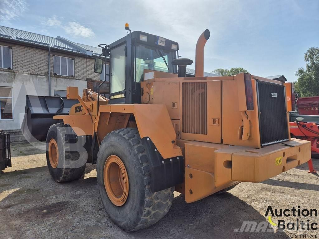 CASE 821 C Radlader