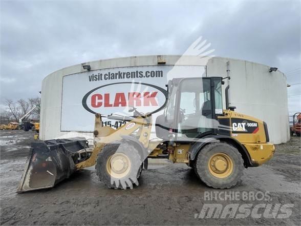 CAT 906M Radlader