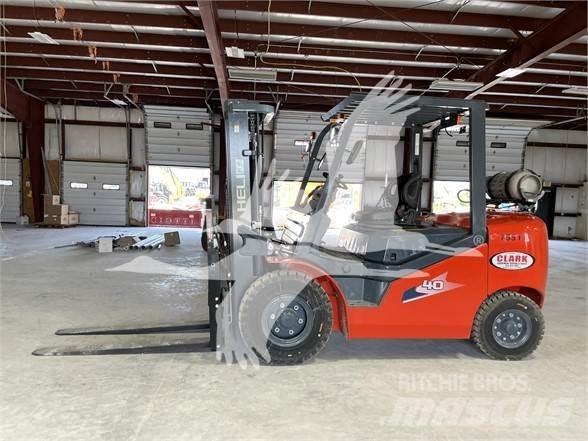 Heli CPYD40 Diesel Stapler