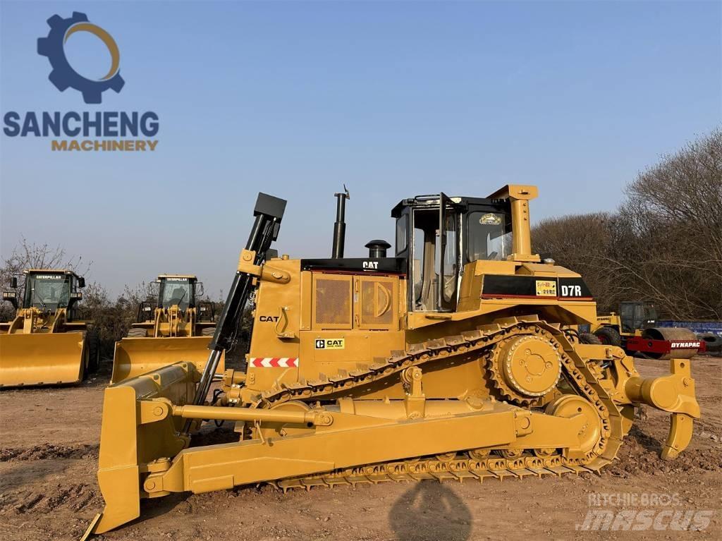 CAT D7R Bulldozer