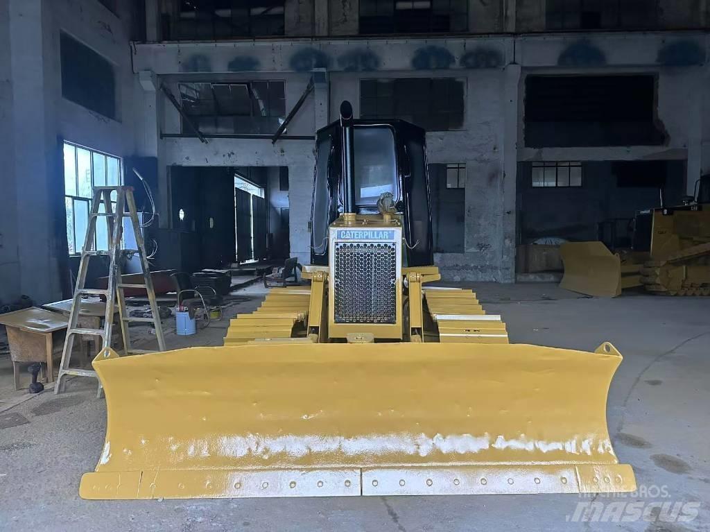 CAT D 4 C Bulldozer