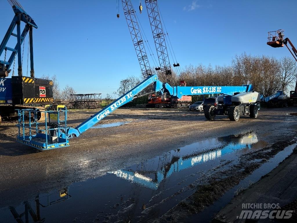 Genie SX 135 XC Teleskopbühnen