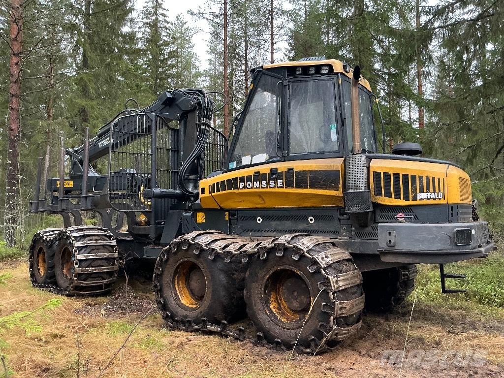 Ponsse BUFFALO+ 8W Forwarder