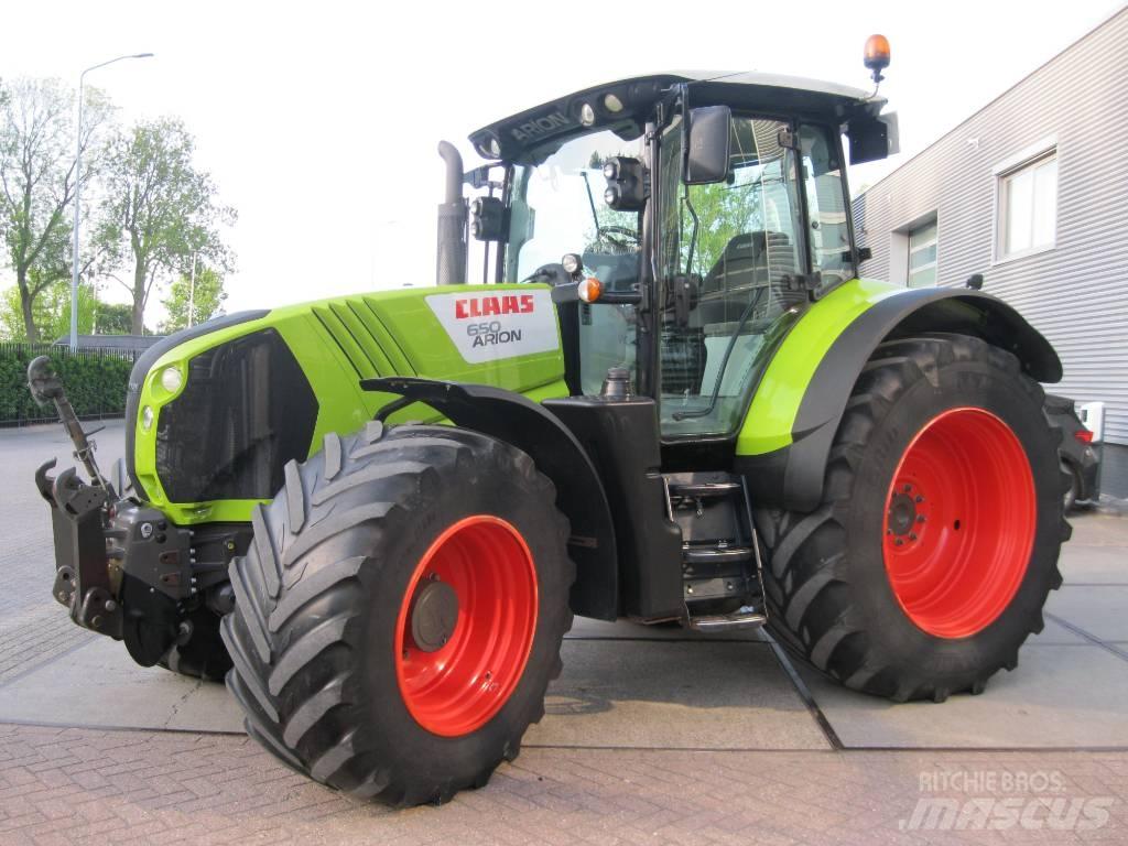 CLAAS Arion 650 CIS Traktoren