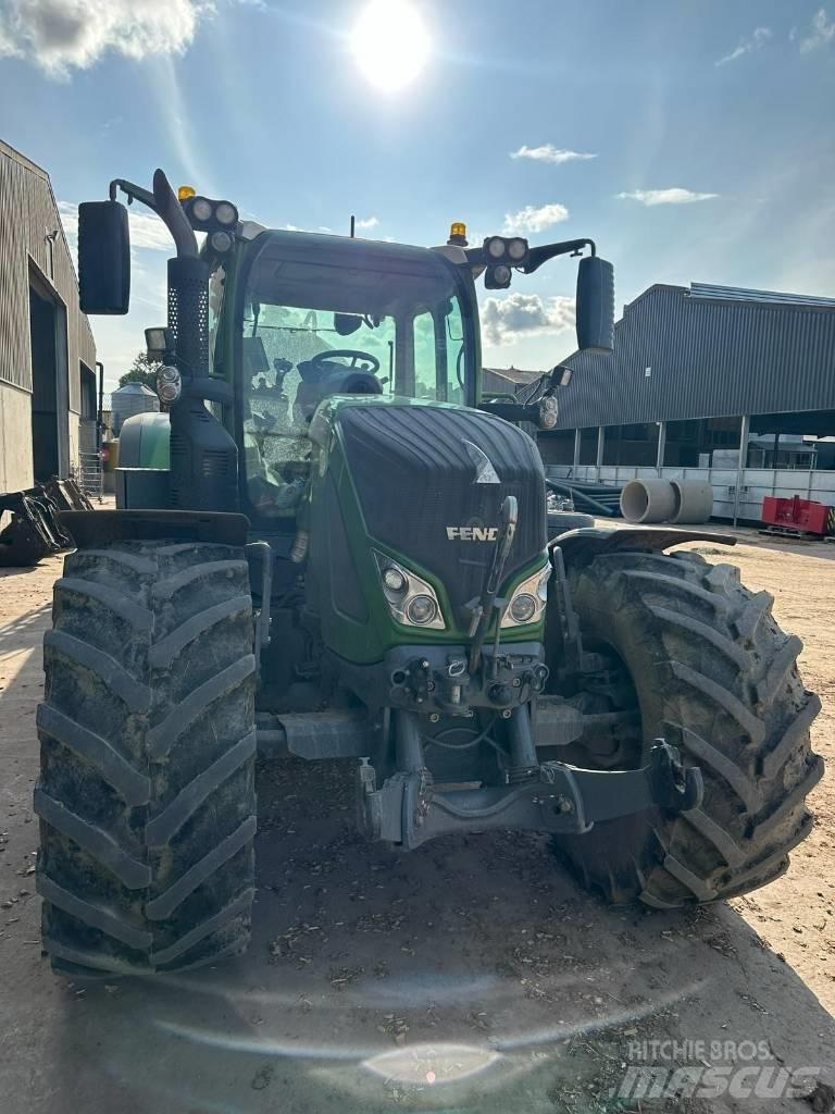Fendt 724 Profi Plus Traktoren