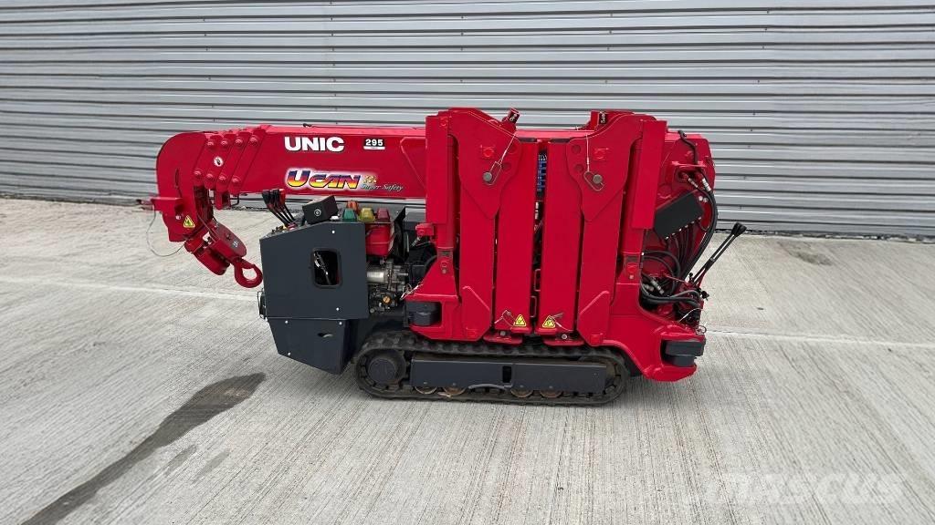 Unic URW 295 Minikrane
