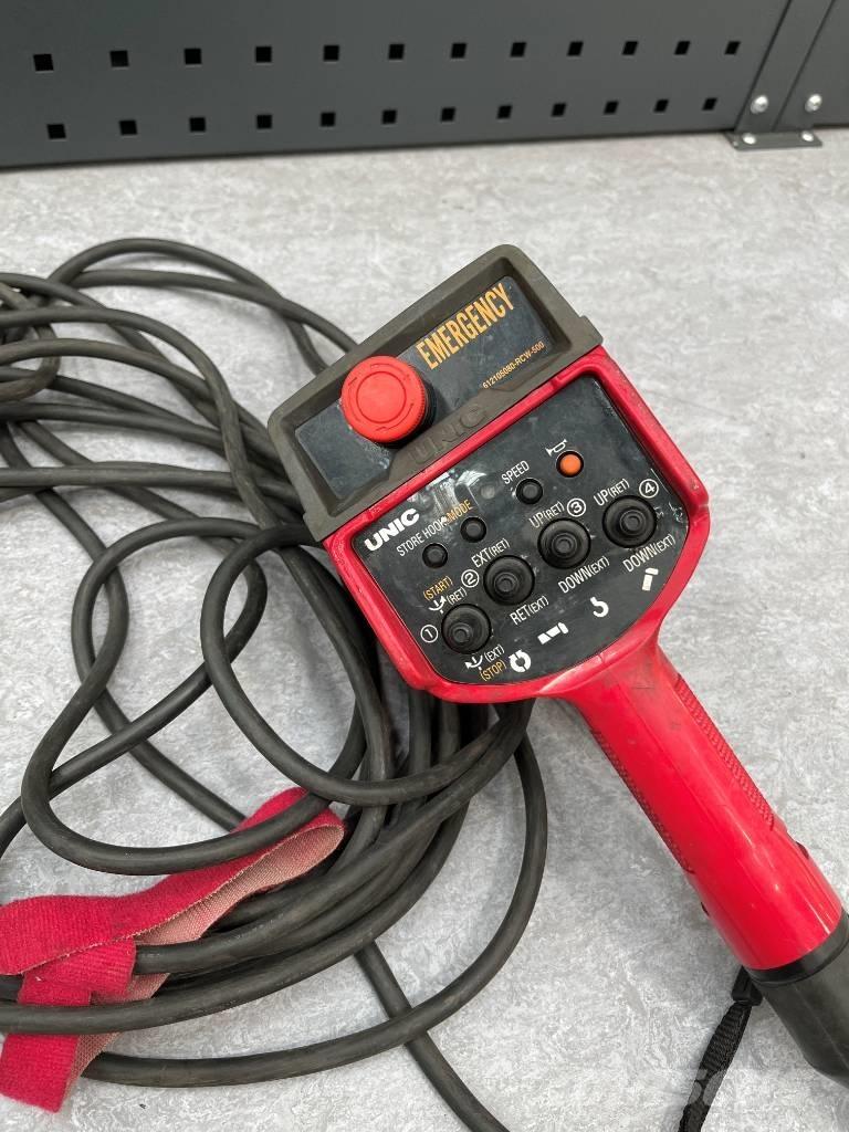 Unic URW 295 Minikrane
