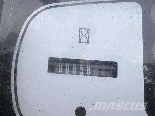 Komatsu PC 14 R-3HS Minibagger < 7t