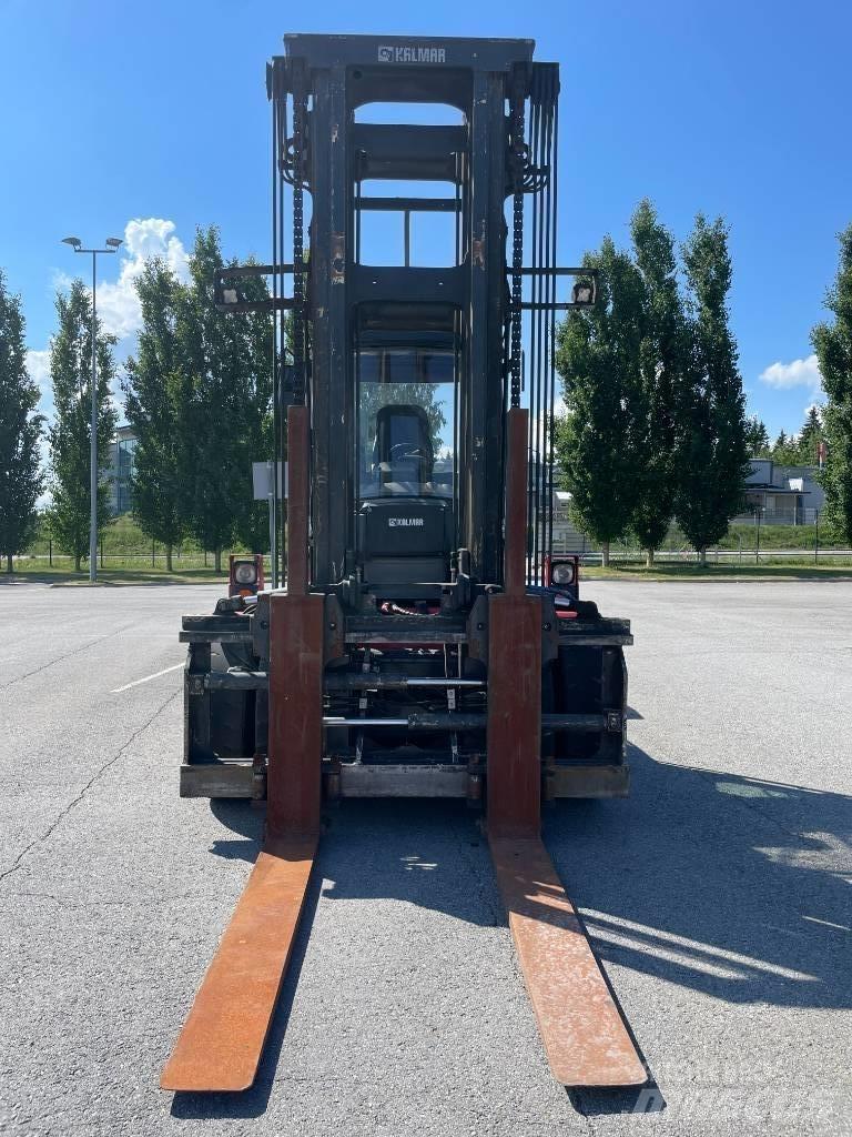 Kalmar DCG160-12 Diesel Stapler