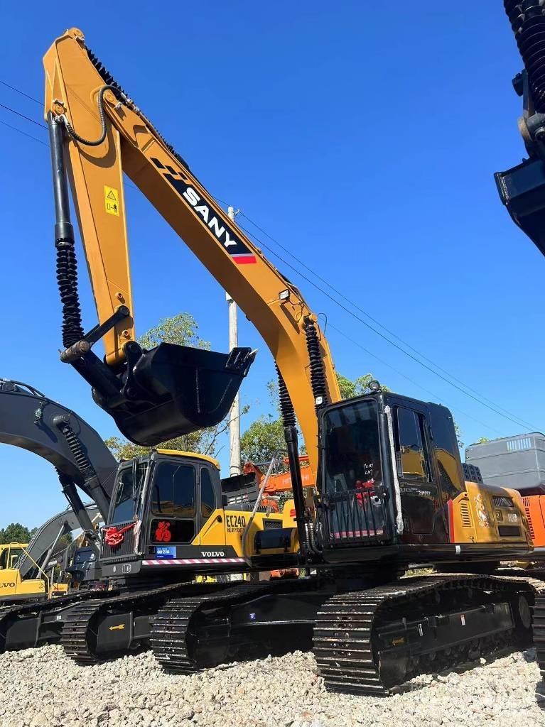 Sany SY215C Raupenbagger