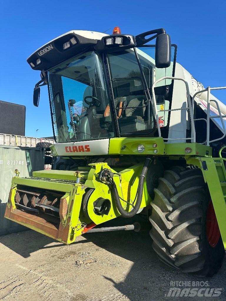 CLAAS Lexion 560 Mähdrescher