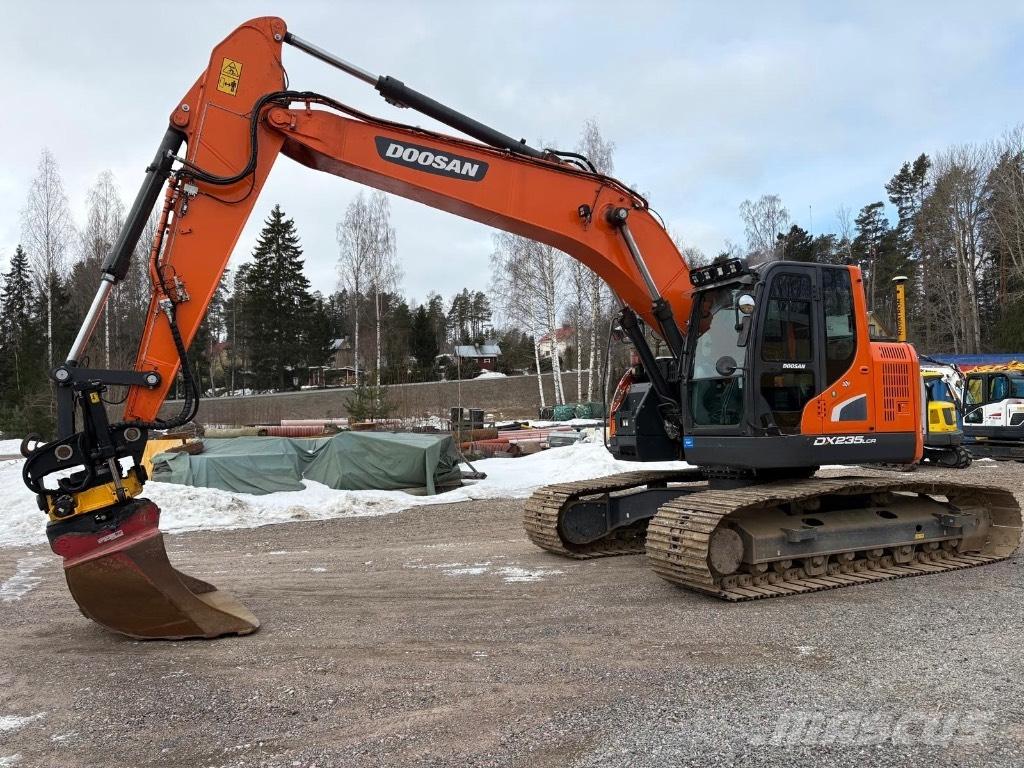 Doosan DX 235 LCR-5 Raupenbagger
