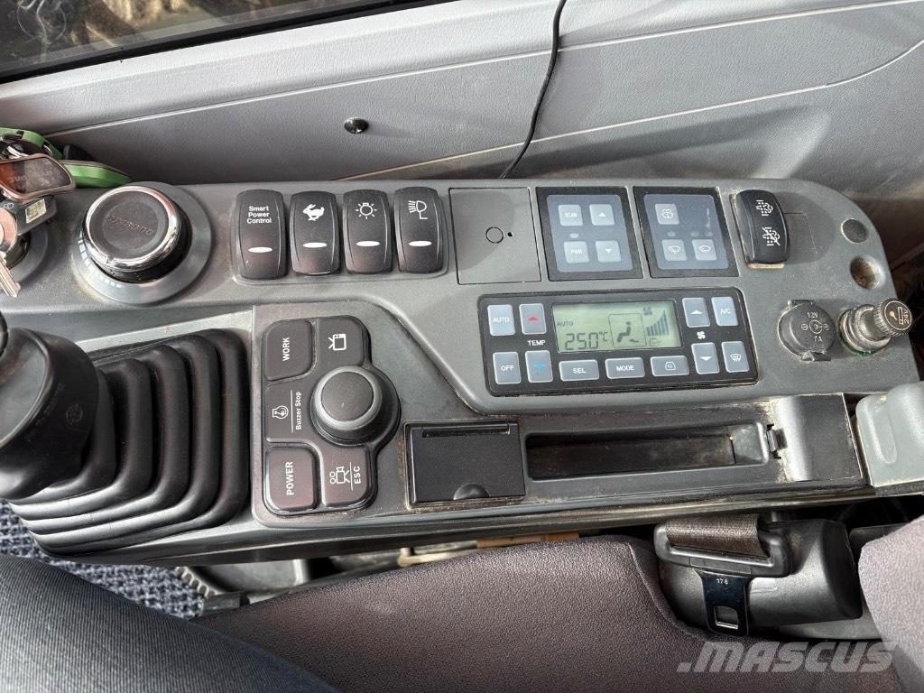 Doosan DX 235 LCR-5 Raupenbagger