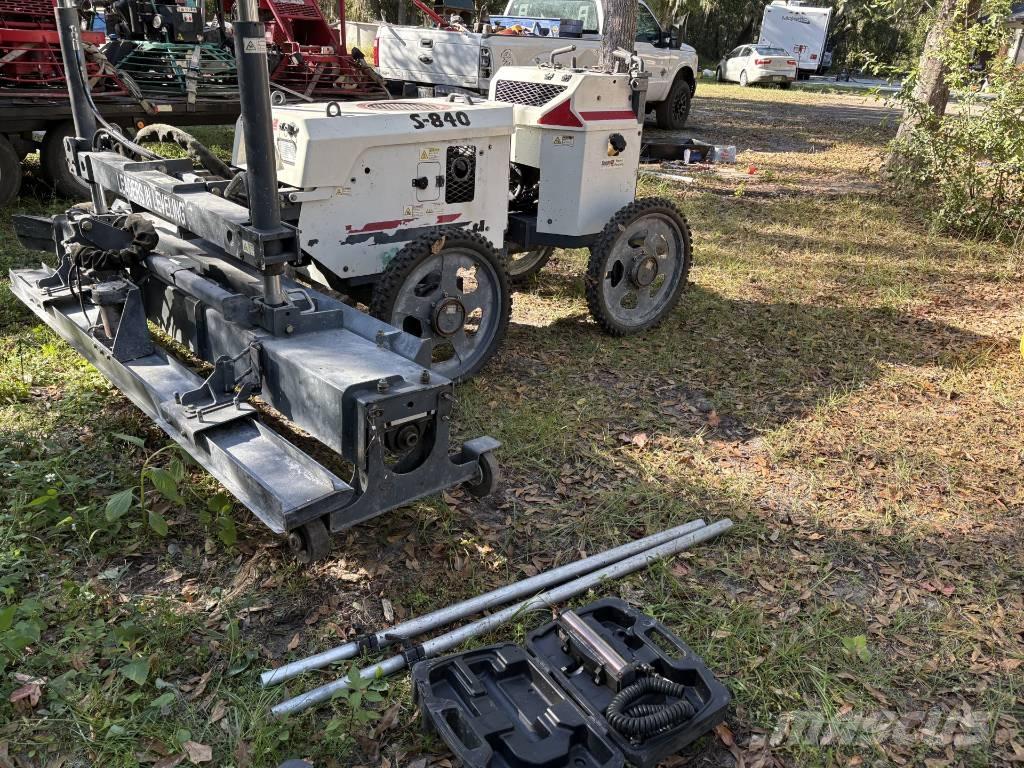 Somero S-840 Betonverteiler