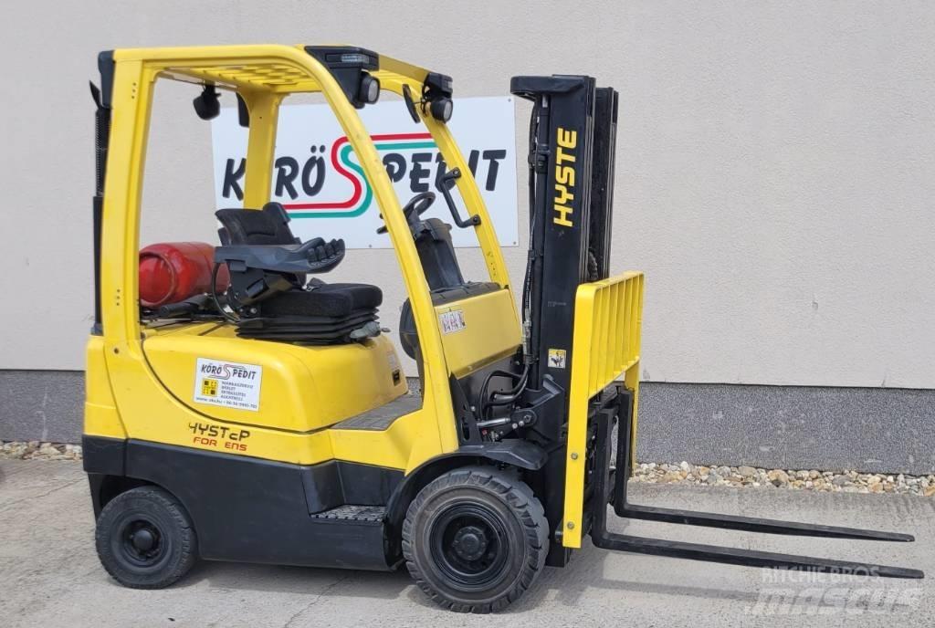Hyster H 1.6 FT Gas Stapler