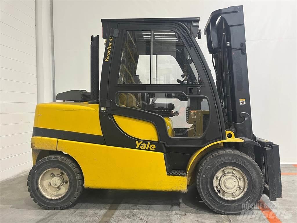 Yale GDP45VX6 Diesel Stapler