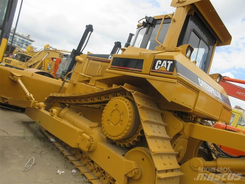 CAT D 8 N Bulldozer