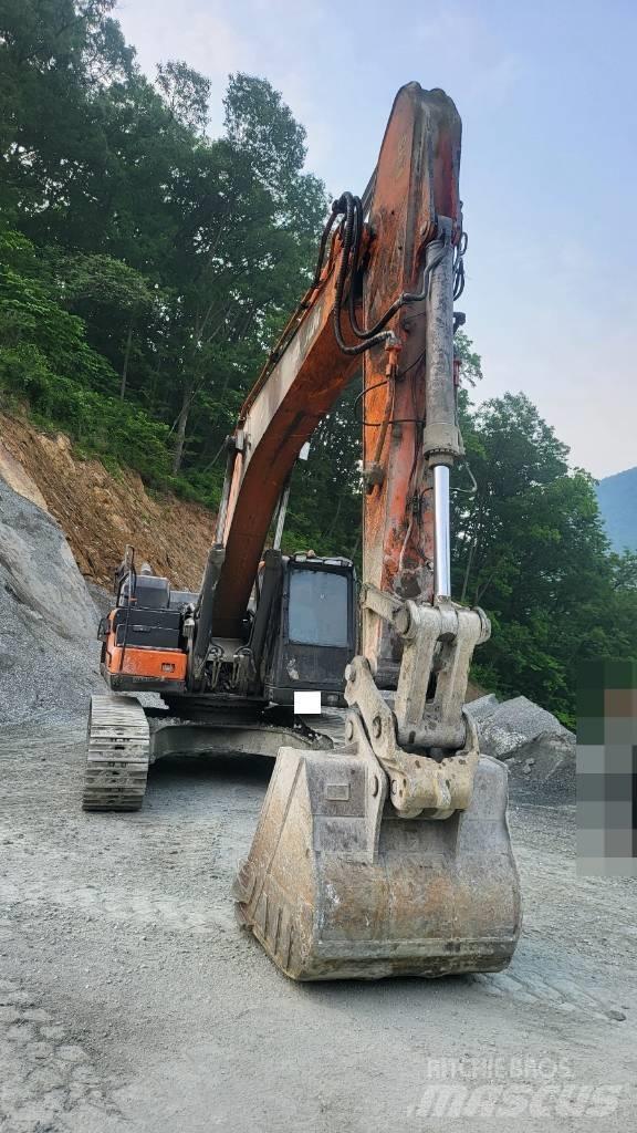 Doosan DX 300 LC-5 Raupenbagger