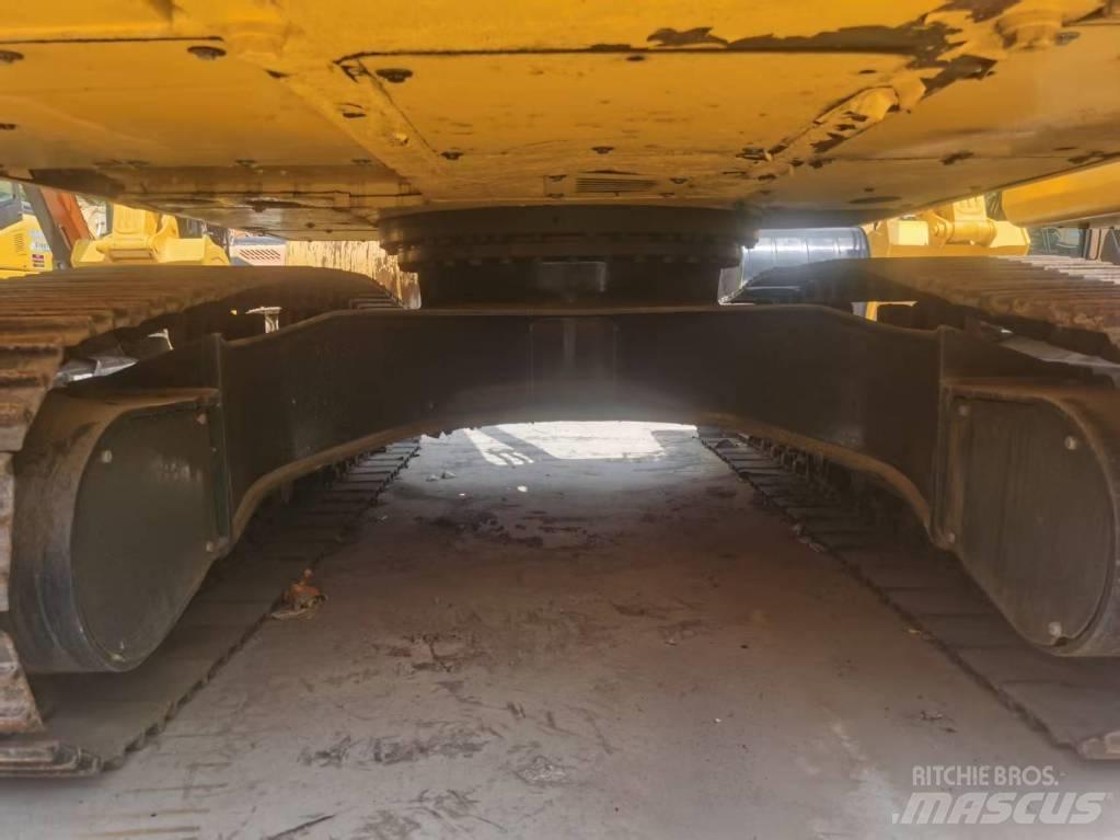 Komatsu PC 200 Raupenbagger