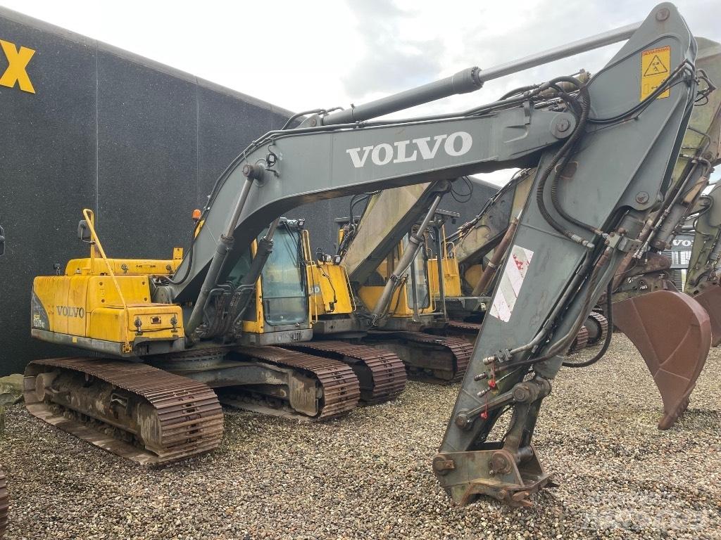 Volvo EC210B Raupenbagger