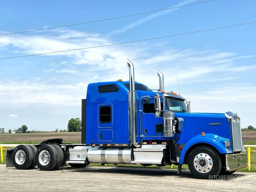 Kenworth W 900 Sattelzugmaschinen