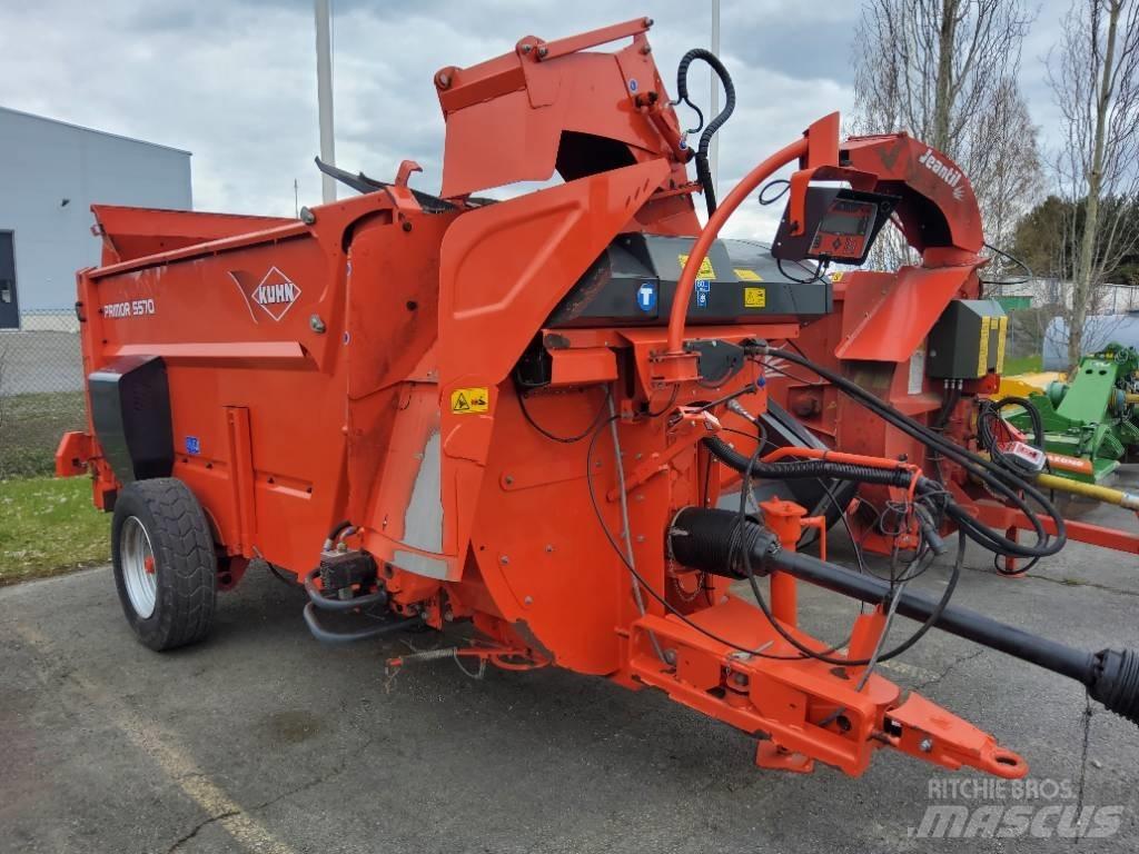 Kuhn Primor 5570 M Ballenschredder, -schneider und -wickler