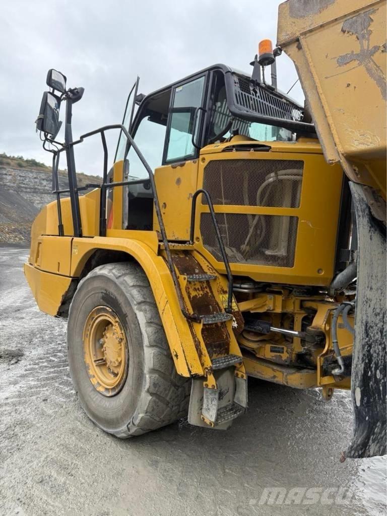 CAT 730C Dumper - Knickgelenk