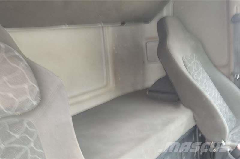 Daewoo KL3TX Andere Fahrzeuge