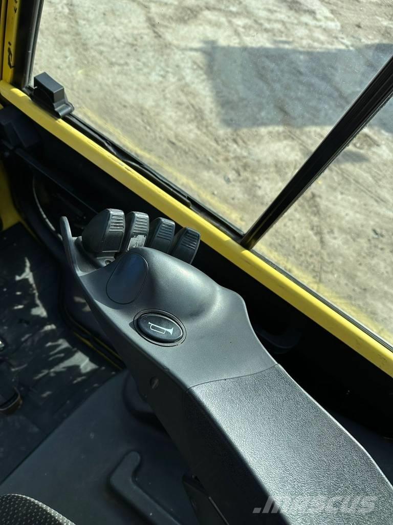 Hyster H 8.0FT9 Gas Stapler