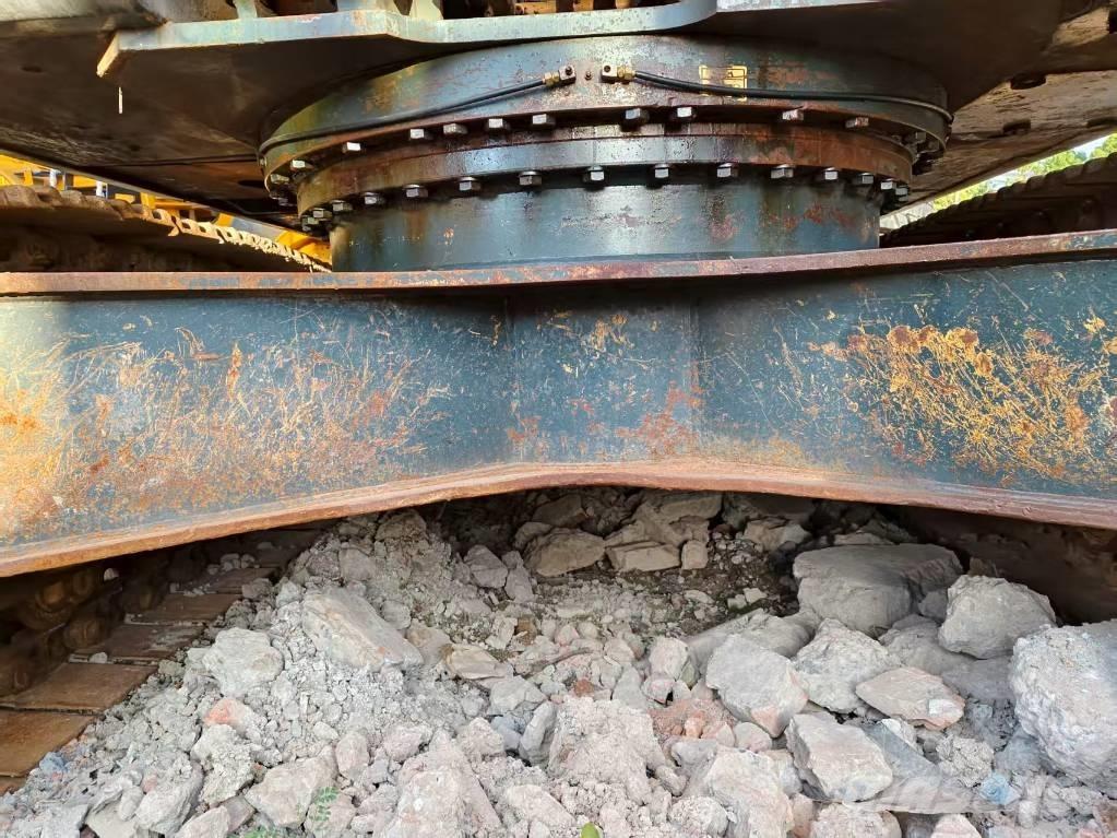 Hyundai R330LC-9S Raupenbagger